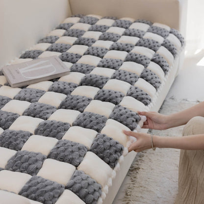 https://cdn.shopify.com/s/files/1/0549/1638/2879/files/PlushHandmadeColorBlockDogMatSoftSofaProtectorNon-SlipCouchCover-_6.jpg?v=1724151502