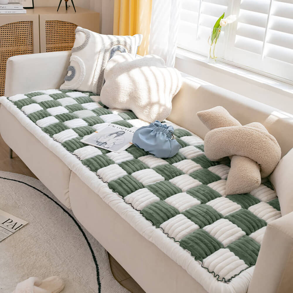 https://cdn.shopify.com/s/files/1/0549/1638/2879/files/green.jpg?v=1719211536