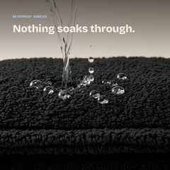 Black | Nothing soaks through