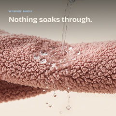 Blush | Nothing soaks through