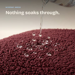 Red | Nothing soaks through