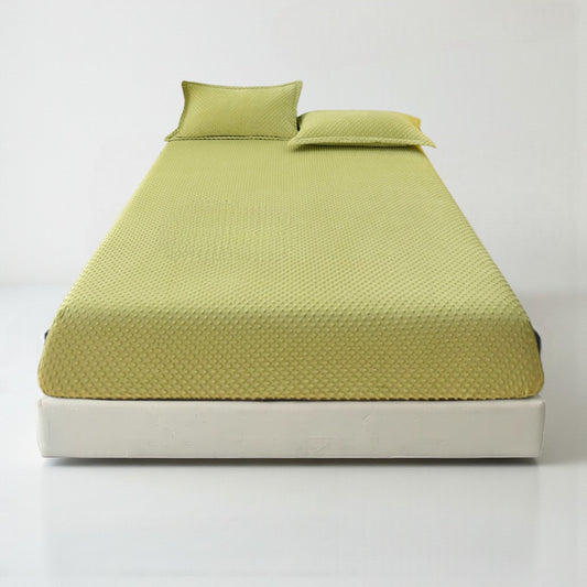 CloudDot Faux Fleece Fitted Sheet
