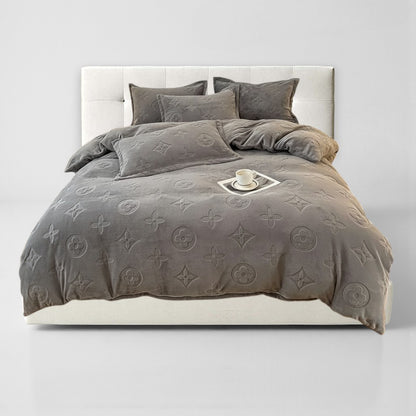 MonoFloral Milk Velvet Bedding