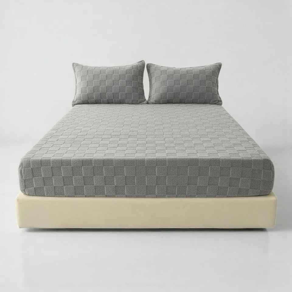 Checkerboard Plush Fitted Sheet