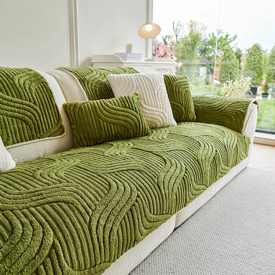 GeoPlush™ Sofa Protector