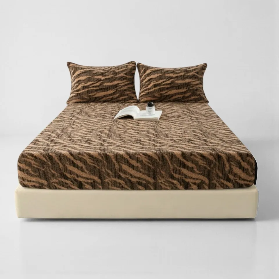 Leopard Faux Fur Fitted Sheet